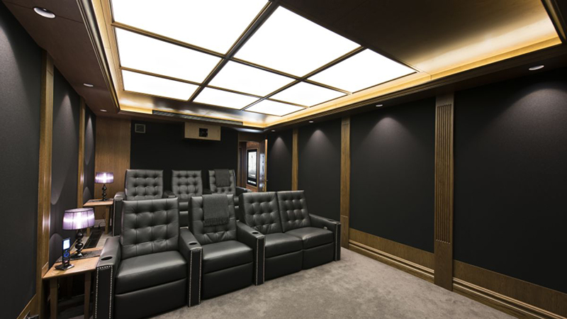 LUXE_LIFE_Home_cinema_project_by_Wavetrain_Cinema_Photo_Supplied_jyqxir.jpg