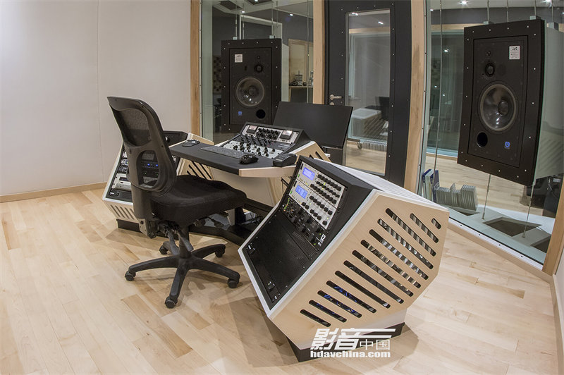 archive+mastering+09+WEB+SIZE.jpg